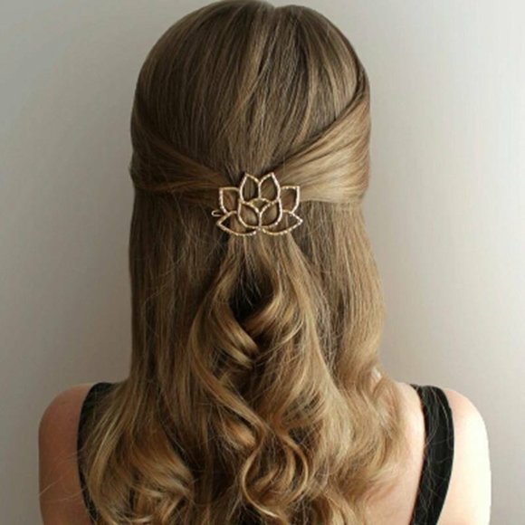 NWOT Gold Lotus Hair Pin - Picture 5 of 12